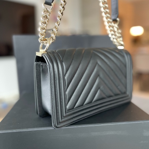 Chanel LeBoy - Picture 3 of 6